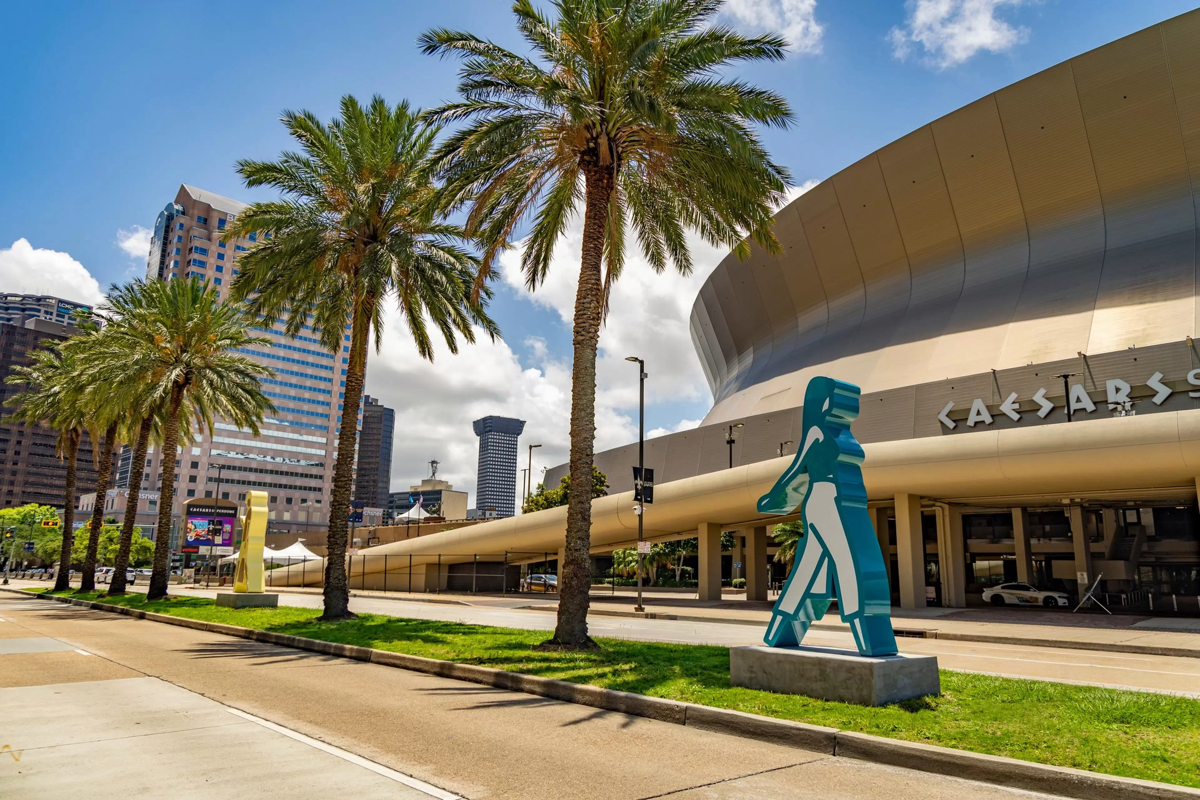 Julian Opie Sculptures in New Orleans