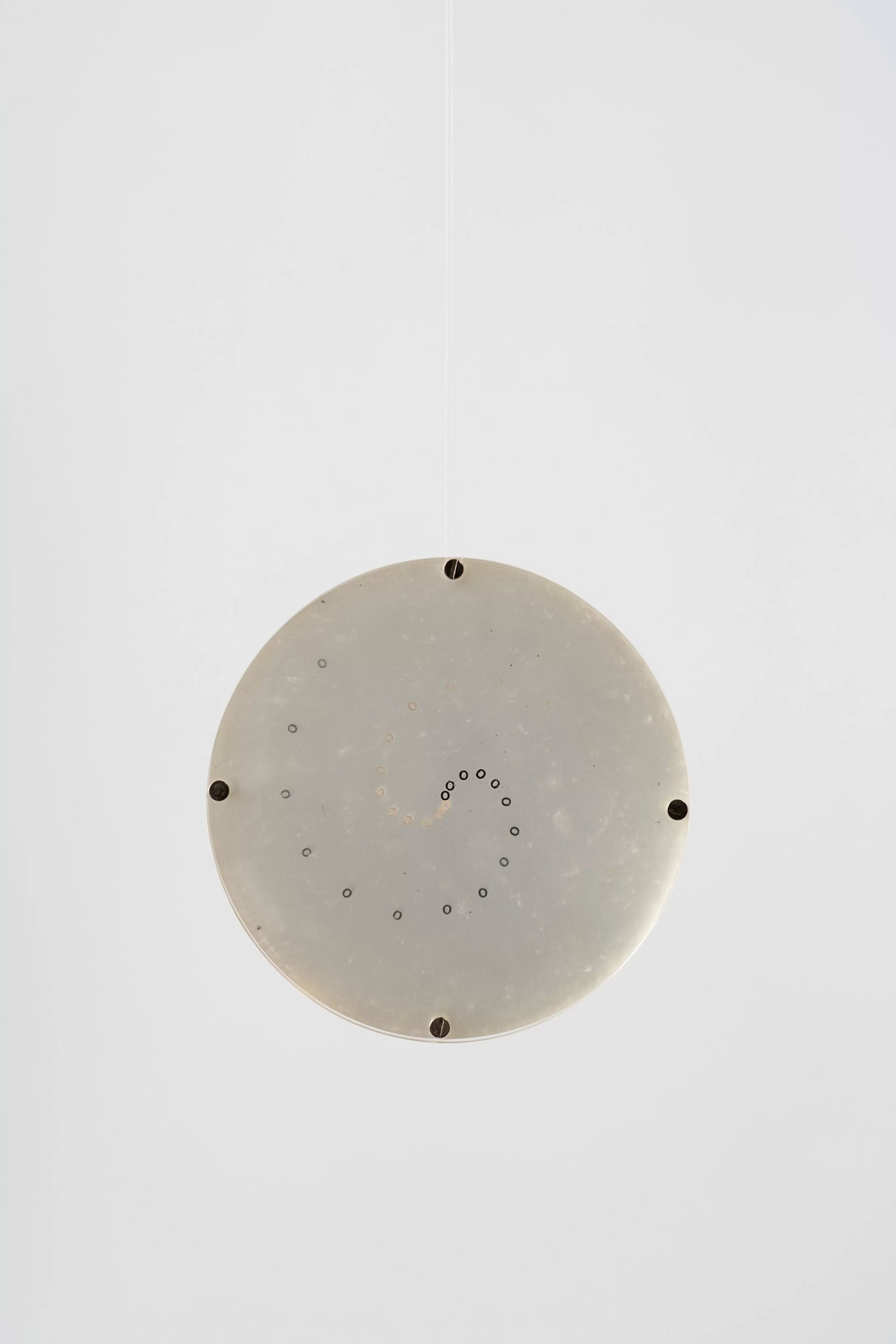 I Ching (da série Discos) [from the Discs series] by Mira Schendel