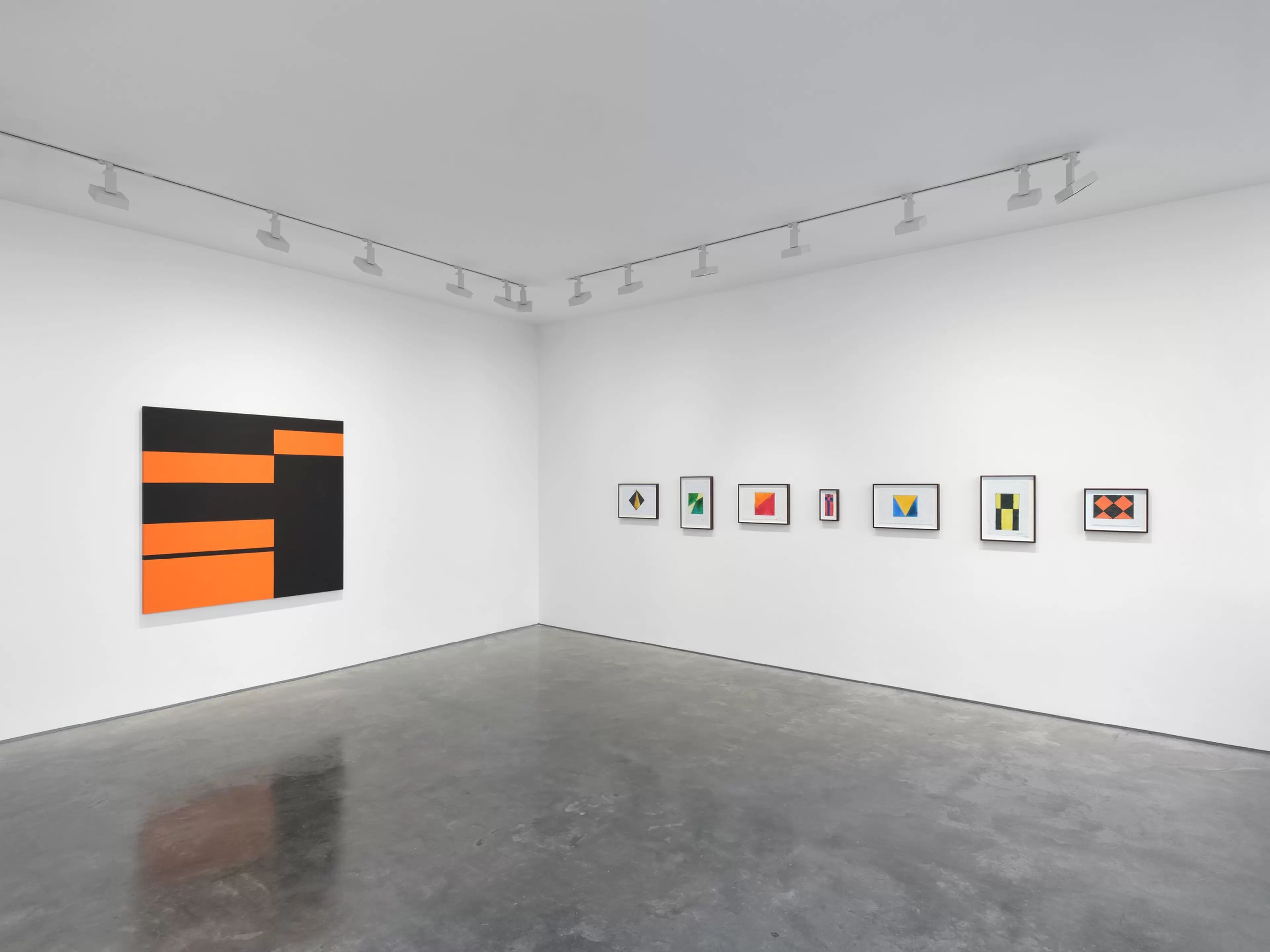 Installation view of ‘Carmen Herrera,’ Lisson London, 24 September – 7 November 2026 ©️ Estate of Carmen Herrera; Courtesy Lisson